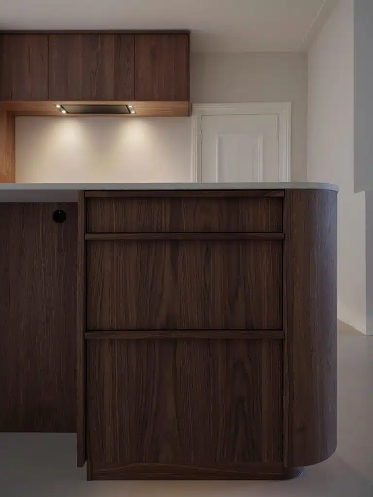 Maatwerk keuken ontworpen en gemaakt door Handig in hout